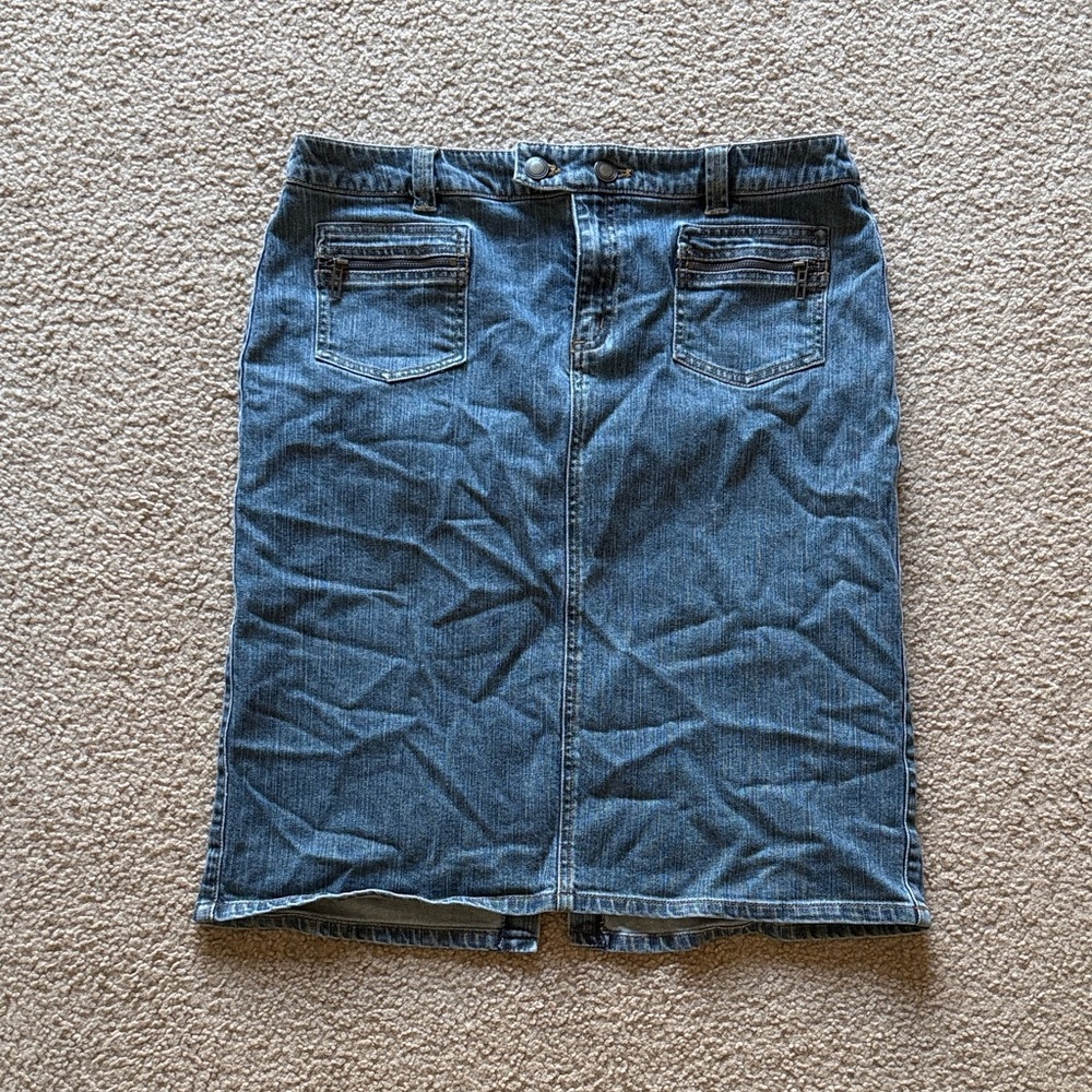 Jones Wear Blue Denim Pencil Skirt
